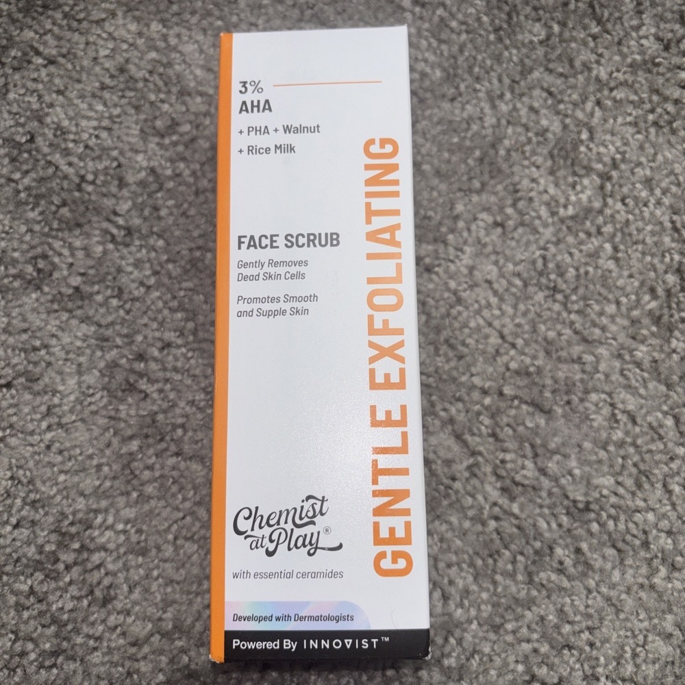 Chemist at Play 3% AHA Gentle Exfoliating Face Scrub 100ml PHA Walnut Rice Milk
